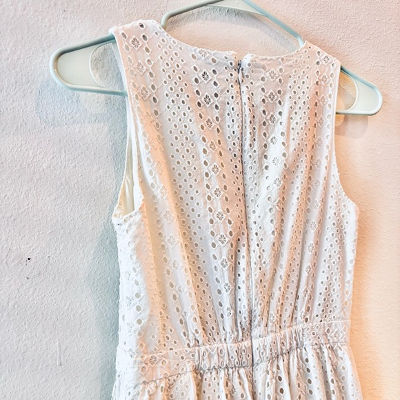 J. Crew White Eyelet Sleeveless Dress w/ Ruffled Hem • Sz. 00P - Picture 9 of 12